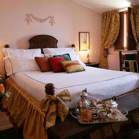 Hotel Castello Miramare Formia Rum bild